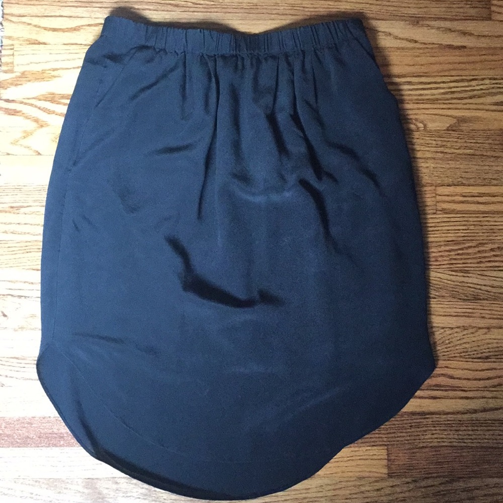 Black midi skirt